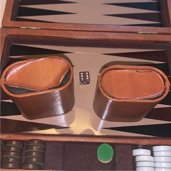 CCO Bundle @ambertrisann | Bon Voyage Shop & Share 12/7 @rockergirl717 - Picture 7 of 12